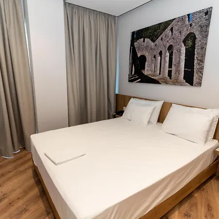 Titania Hotel Sarande Exterior photo