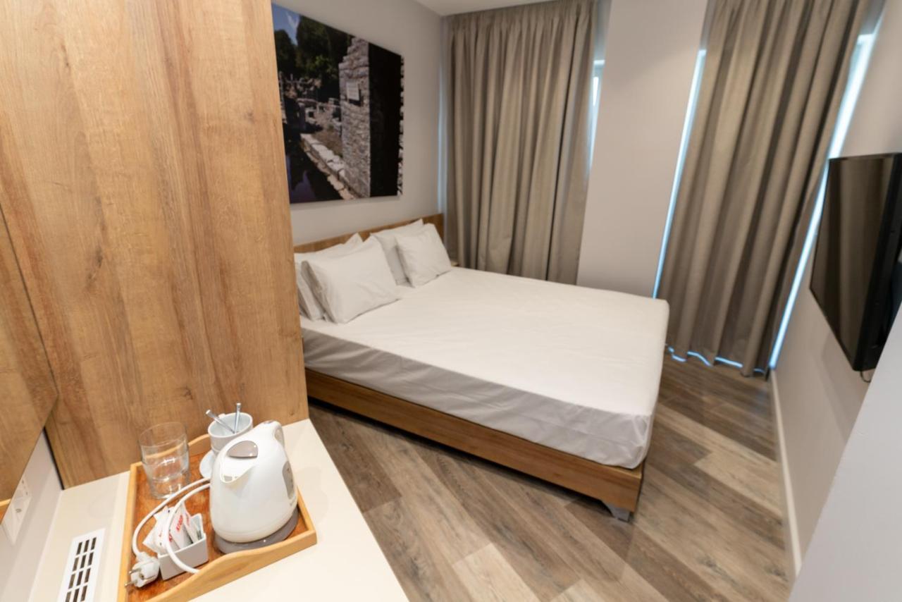 Hotel Titania 3*